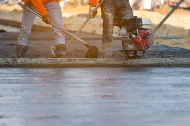 Best Commercial Concrete Services in Clearlake Oaks, CA